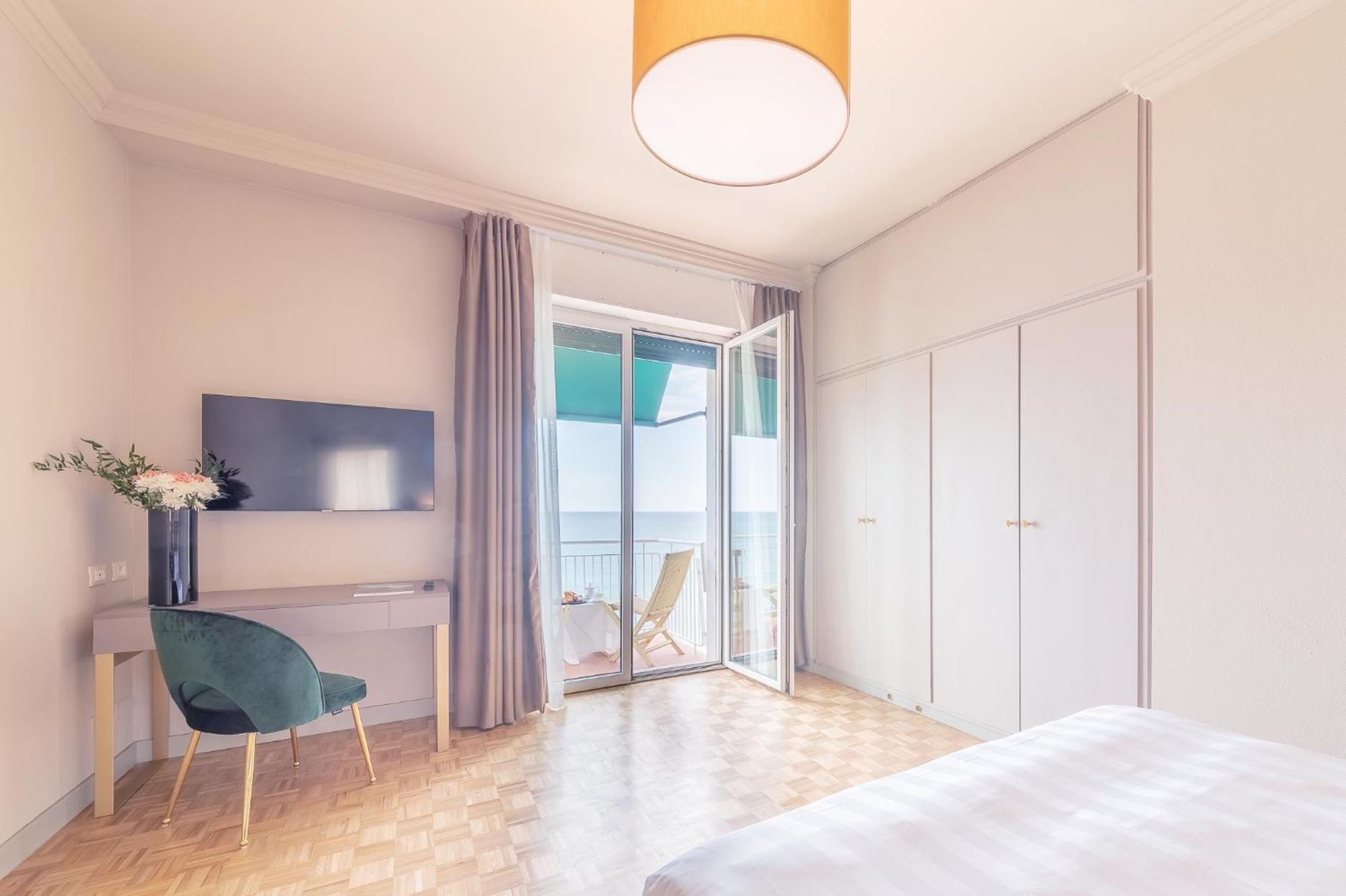 Diana Grand Hotel 알라시오 외부 사진