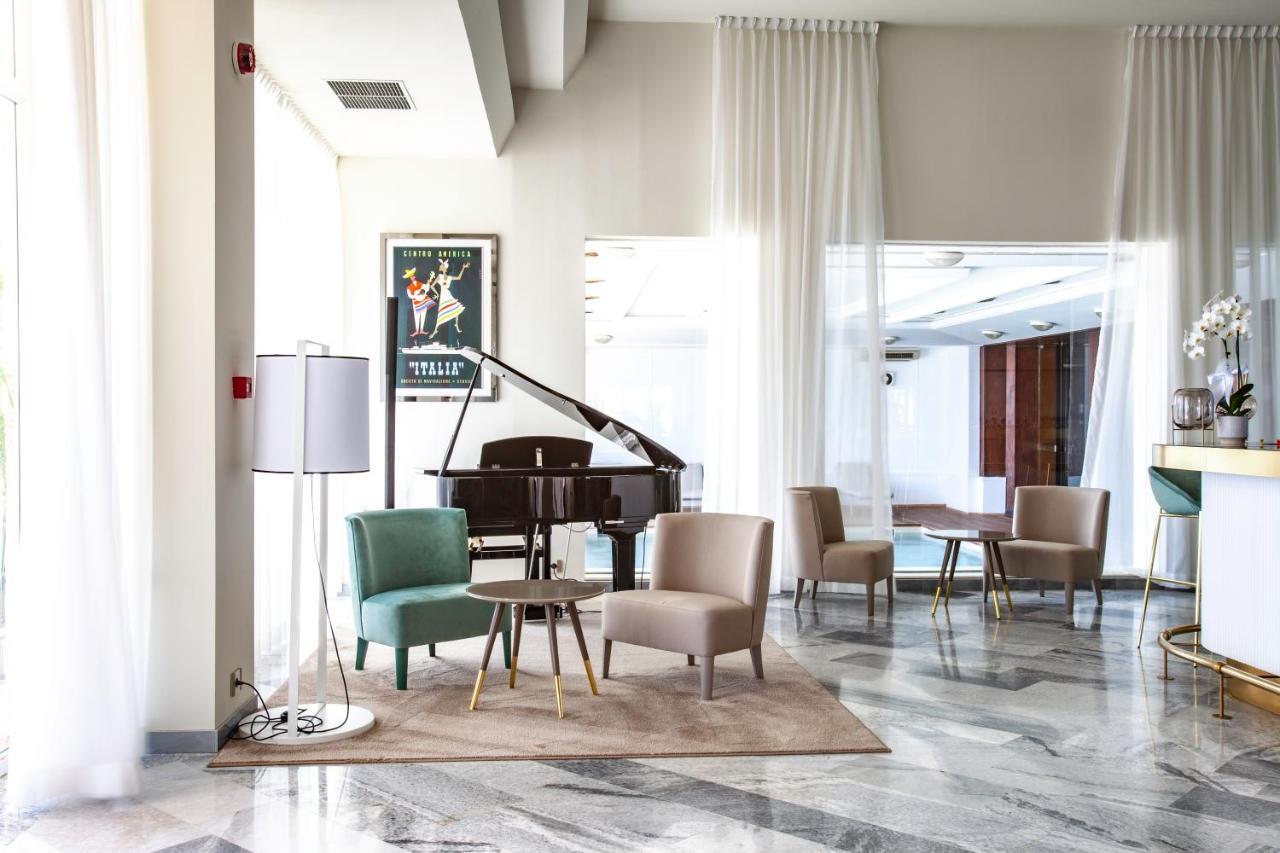 Diana Grand Hotel 알라시오 외부 사진